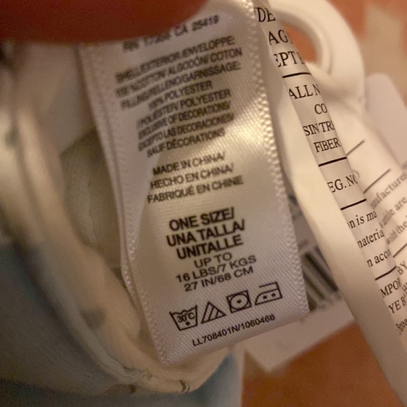 Puppy Print Baby Blanket - Picture 8 of 8